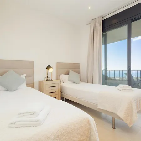 Beautiful Modern Μαρμπέλλα