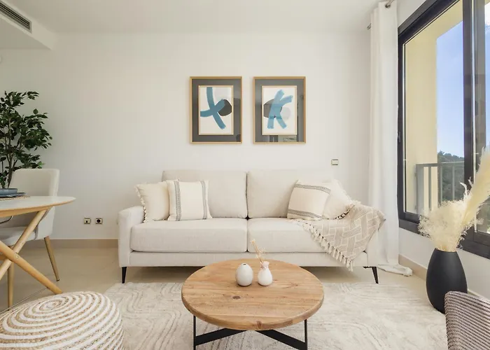 Beautiful Modern Marbellac